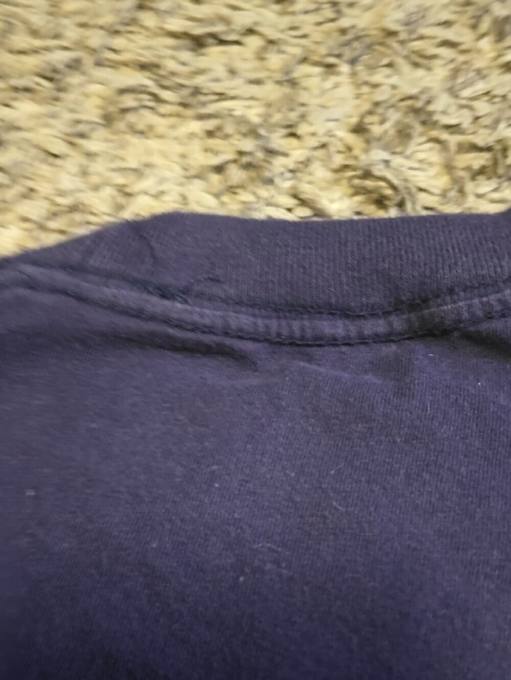 Men's Short Sleeve Crewneck T-Shirt in Navy - Picture 4 of 4